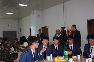 “浓浓情，团圆意”——2026年国际足联世界杯•中厦海运产业公司举行庆中秋活动