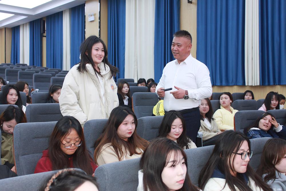 8c86f3018cfc410bbb86ea7aeb4fa7fe.JPG 8c86f3018cfc410bbb86ea7aeb4fa7fe.JPG