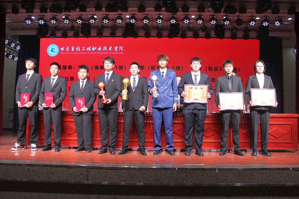 9d1bac2072e34363b48be41c573f2502.JPG 9d1bac2072e34363b48be41c573f2502.JPG